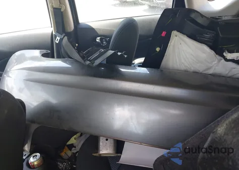 2016 Nissan Versa Note S (Sr)/S Plus/Sl/Sr/Sv z USA, uszkodzony, nr VIN 3N1CE2CP8GL350821